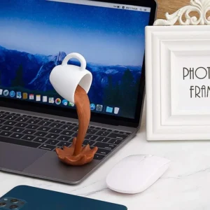 Floating Spilling Coffee Cup Sculpture Kitchen Decoration Spilling Magic Pouring Splash Creative Desktop Decor Home Decoration - Image 5