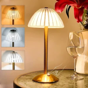 Crystal Table Lamp Touch Sensor Diamond LED Desktop Night Light Nordic Decoration Desk Lamps Bar Hotel Bedroom Bedside Lighting