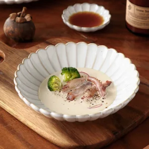 1pcs Retro Ceramic Dishes Plates Fish Dish Plates Manual Flower Relief Living Room Dinner Plate Kitchen Fruit Salad Dish Bowl - Image 4